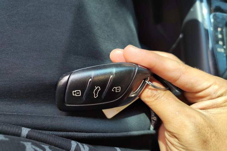 Used Roewe i5 2020 1.5L Automatic 4G Connected Linghao Edition
