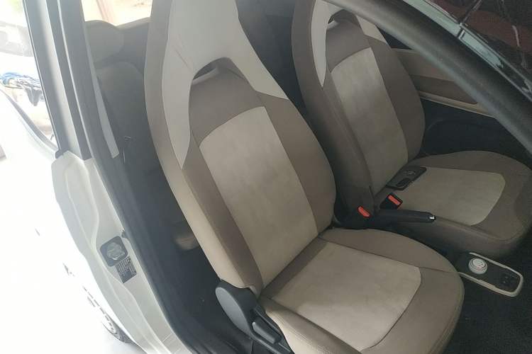 Used Chery QQ Ice Cream 2025 155km Sundae Edition Right Front Seat