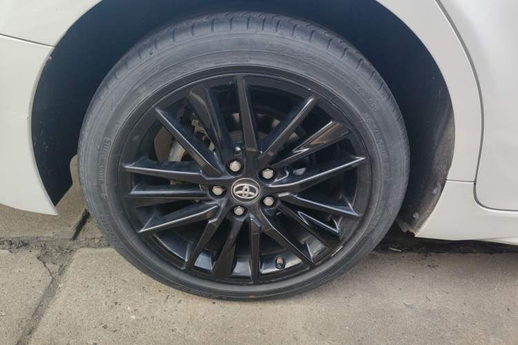 Used Toyota Camry 2022 2.0S Knight Edition
