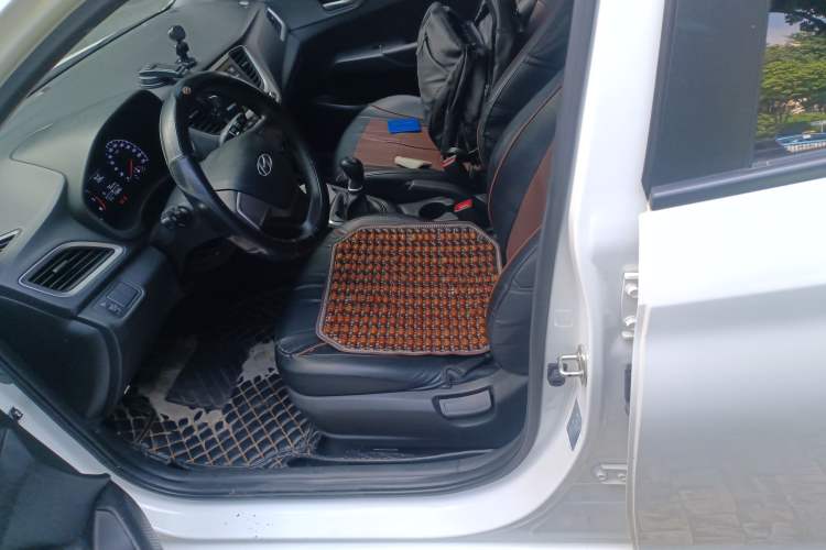 Used Hyundai Verna (new generation) 2016 1.4L Manual Cool Edition GLS
