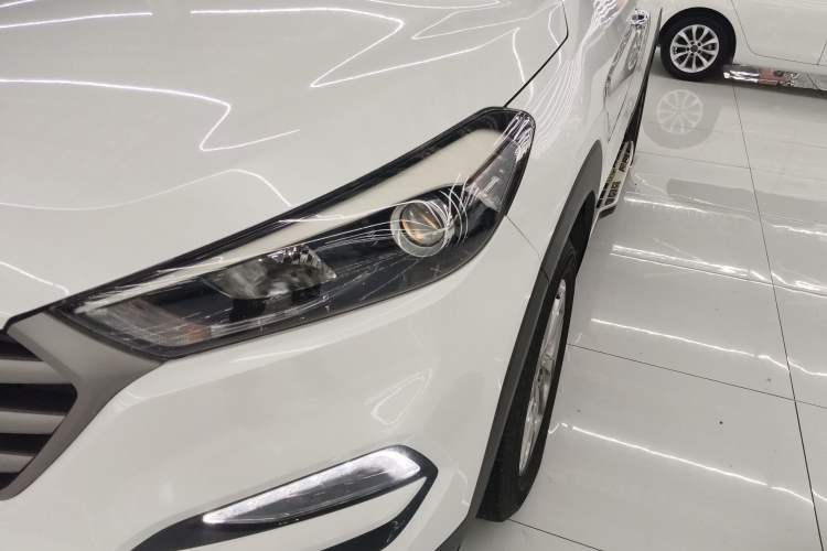 Used Hyundai Tucson 2015 1.6T Dual-Clutch Two-Wheel-Drive Smart Model
