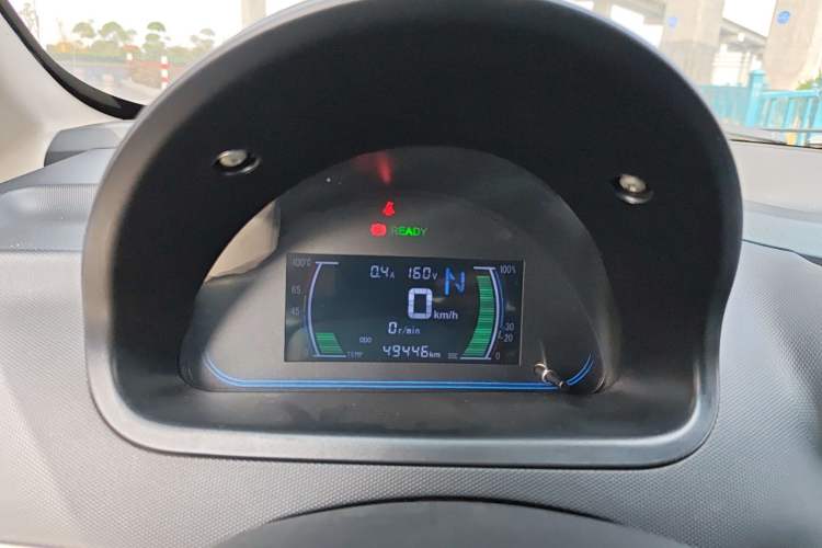 Used JMEV E200L 2018 E200L Standard Model (250 km)
