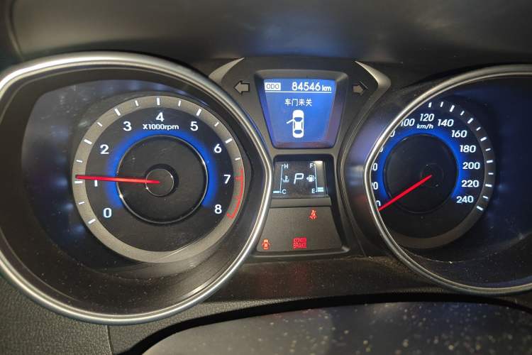 Used Hyundai Elantra (5th Generation / Langdong) 2012 1.6L Automatic Prestige Model Instrument Cluster