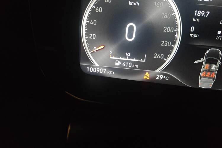 Used Lynk & Co 02 2019 High-Energy Edition 2.0T Automatic Two-Wheel Drive Rugged Version China VI Standard
