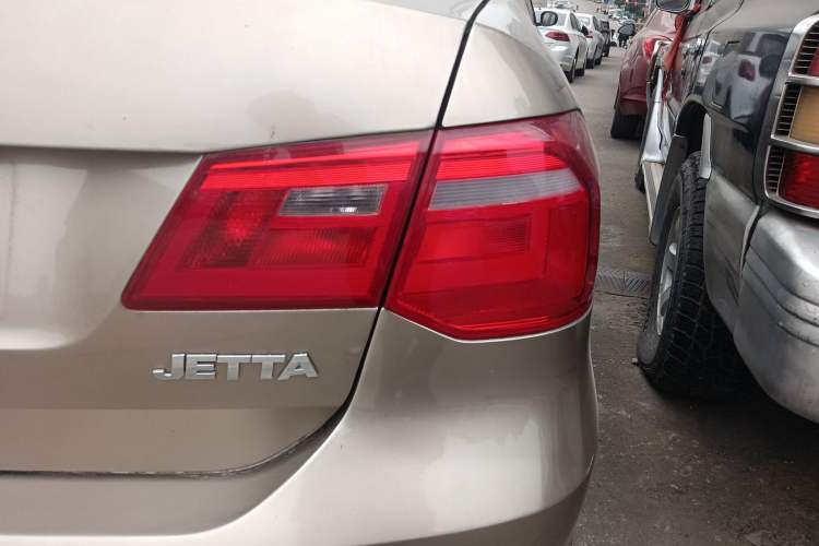 Used Volkswagen Jetta 2015 1.6L Automatic Luxury Model
