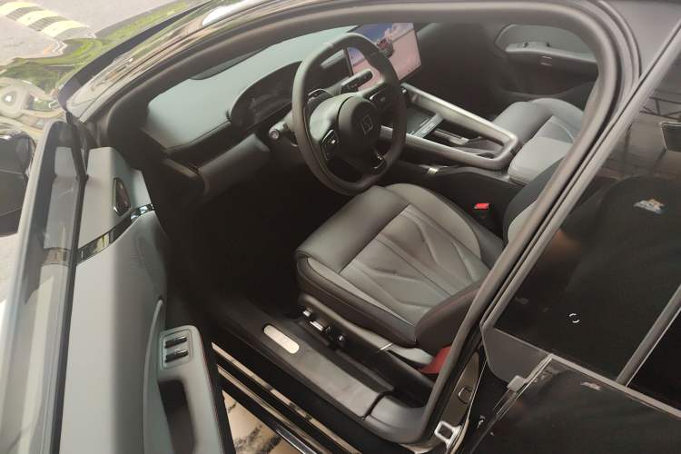 Used Zeekr 007GT 2025 Rear-Drive Intelligent Driving Version 75 kWh Driver Seat