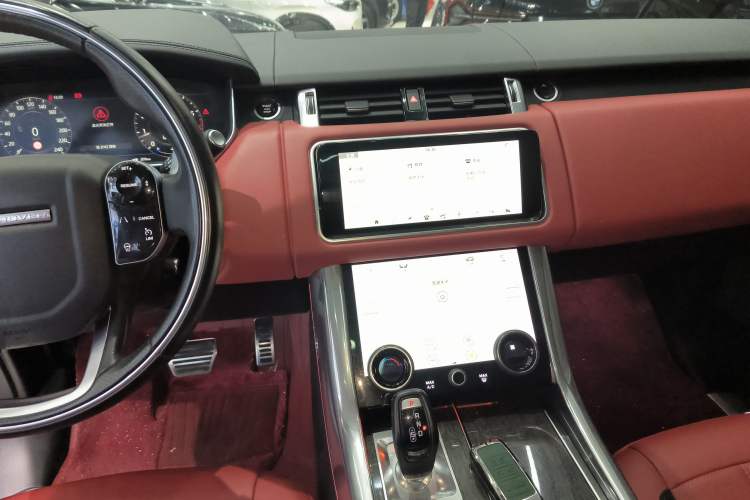 Used Land Rover Range Rover Sport 2022 3.0 L6 YAO Black Edition
