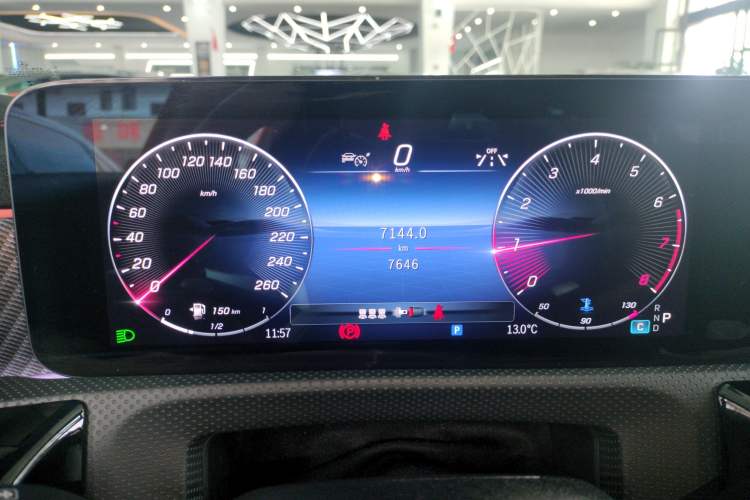 Used Mercedes-Benz A-Class 2024 Updated A 200 L Fashion Version Instrument Cluster