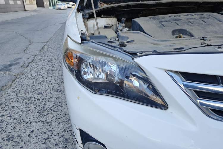 Used Toyota Corolla 2013 Special Edition 1.6L Automatic Cool GL Model Right Front Headlight