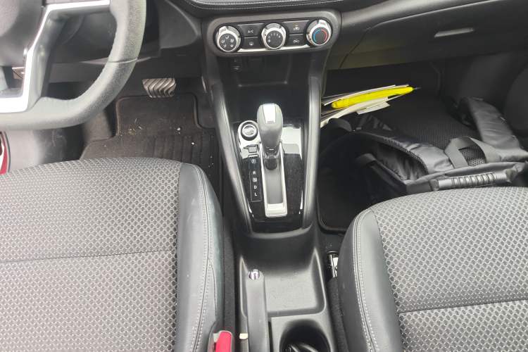 Used Nissan Kicks 2017 1.5L CVT Smart Drive Edition
