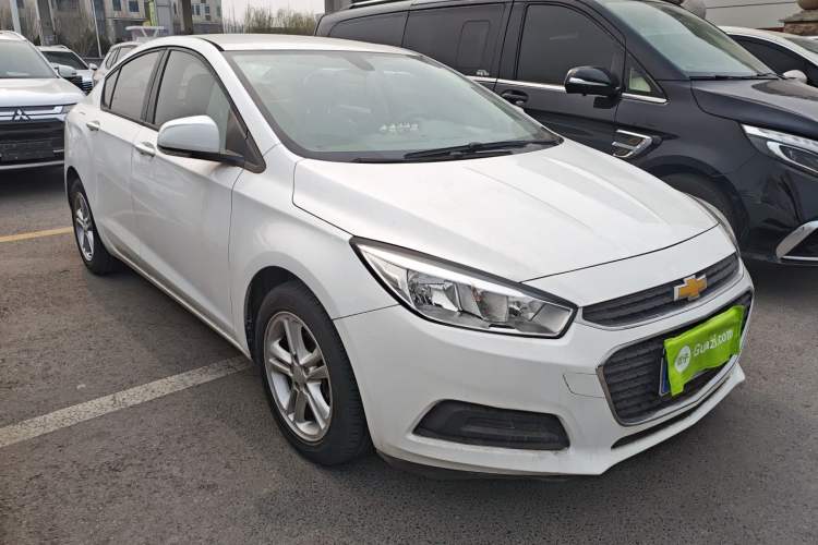 Used Chevrolet Cruze 2015 1.5L Manual Fashion Edition
