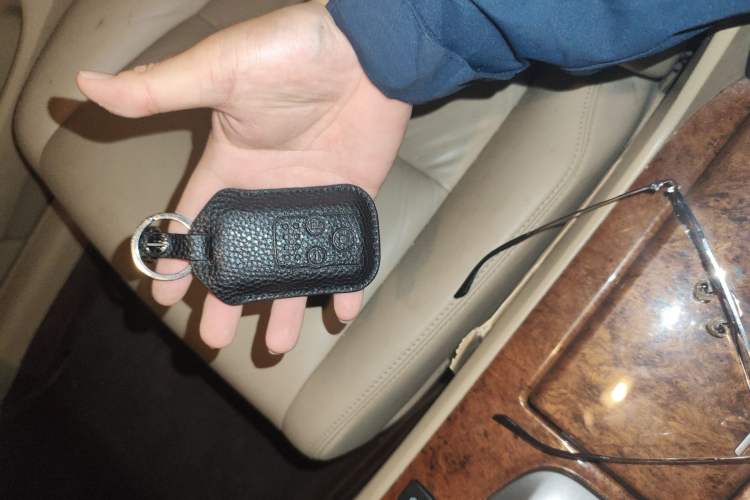 Used Honda Accord 2011 2.4L EX Vehicle Key