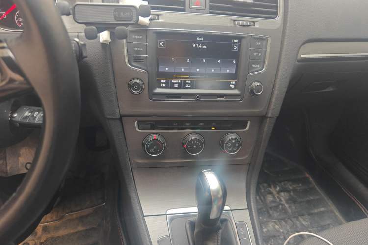 Used Volkswagen Golf 2014 1.4TSI Automatic Comfort Model
