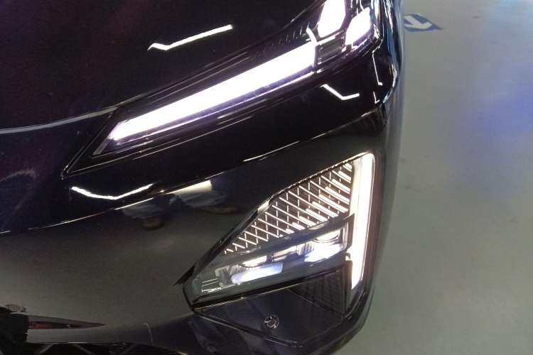 Used Deepal S07 2026 230Ultra with Huawei Qiankun ADS SE Edition Left Front Headlight