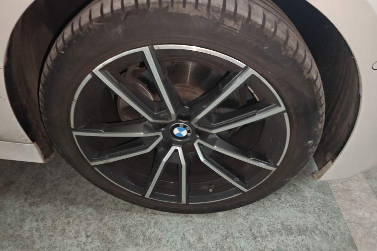 Used BMW 3 Series 2021 Restyled 325Li M Sport Package