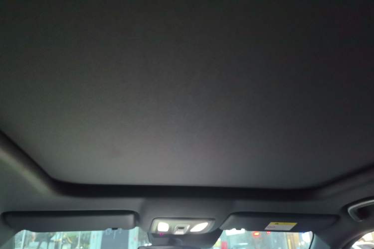 Used CHANGAN OSHAN Z6 2022 Blue Whale 1.5T DCT Smart Edition Urban Version
