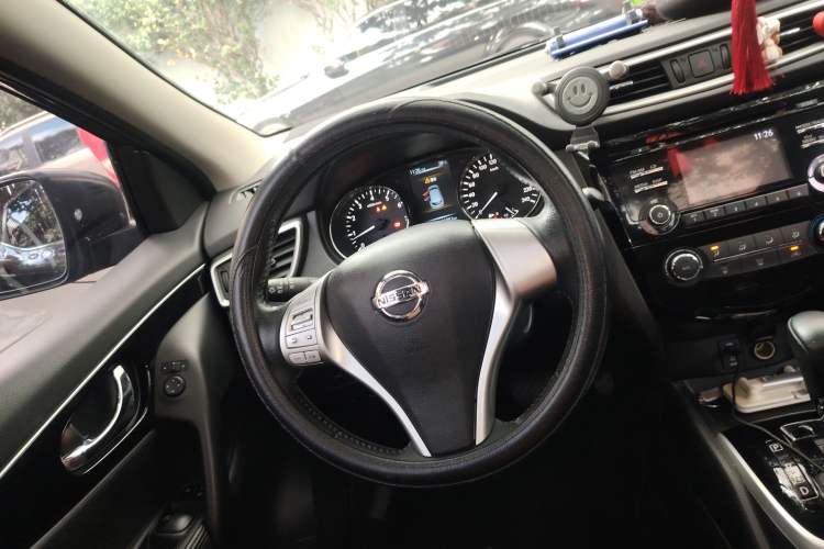 Used Nissan Qashqai 2016 2.0L CVT Luxury Edition