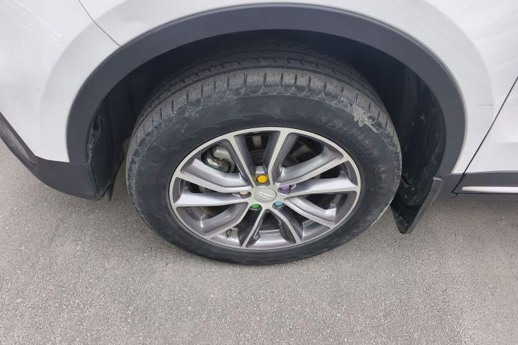 Used Geely Auto Emgrand X7 Sport 2020 1.8TD DCT Two-Wheel Drive Smart Connect 4G-Enabled Version Left Front Wheel Hub