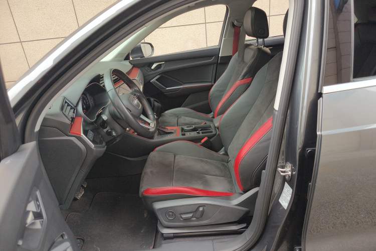 Used Audi Q3 2019 35 TFSI Advanced Dynamic Edition