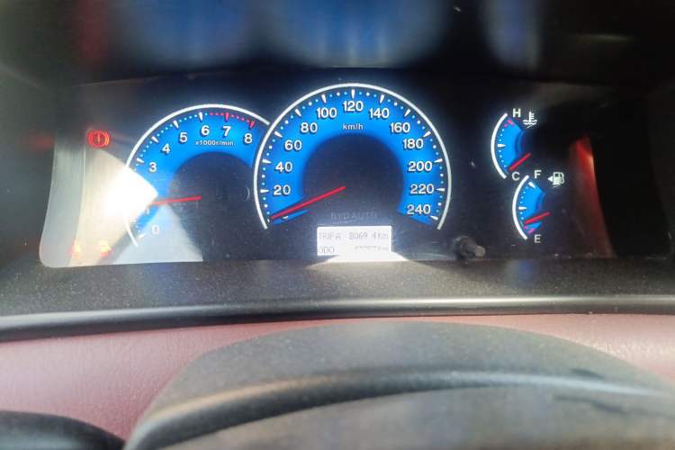 Used BYD F3 2015 Energy-Efficient Model 1.5L Manual Comfort Edition Instrument Cluster