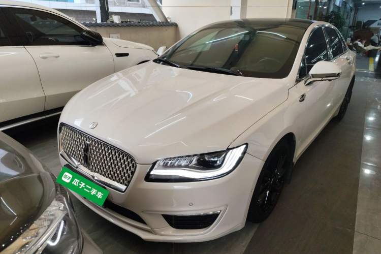 Used Lincoln MKZ 2020 2.0T MONO Limited Luxury Edition MONO WHITE Front