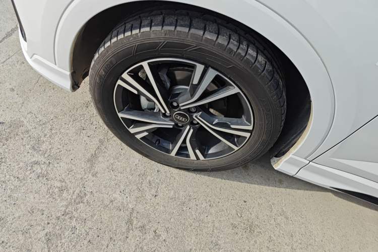 Used Audi Q3 Sportback 2023 40 TFSI Fashion Model Left Front Wheel Hub