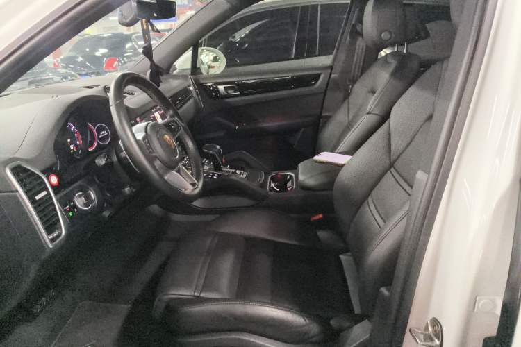 Used Porsche Cayenne E-Hybrid 2020 Cayenne E-Hybrid 2.0T
