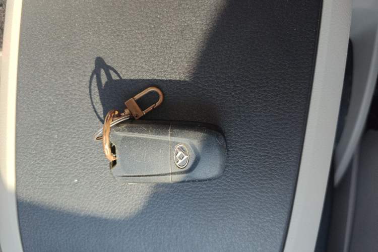 Used SAIC MAXUS G10 2018 PLUS 2.0T Automatic Smart Edition Interior 1