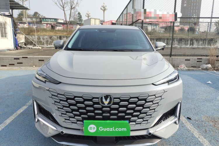 Used Changan UNI-K 2024 2.0T Two-Wheel Drive YueShang Trim