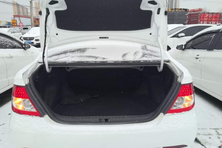 Used BYD F3 2012 Energy-Saving Model 1.5L Manual Comfort Version
