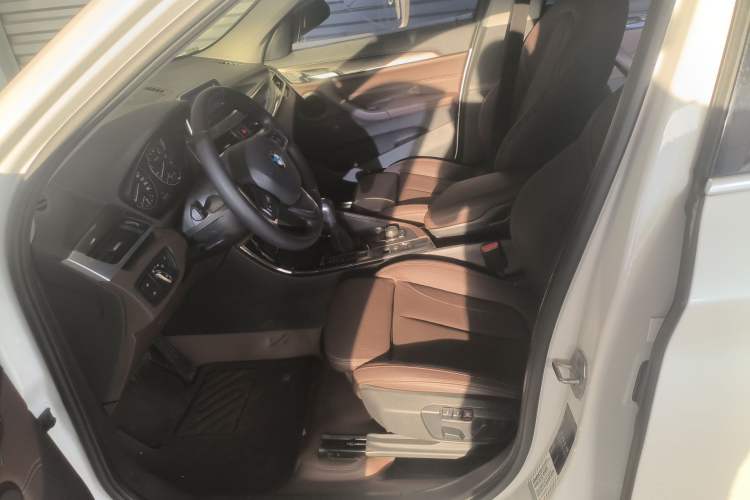 Used BMW X1 2018 sDrive18Li Luxury Model Left Front Seat