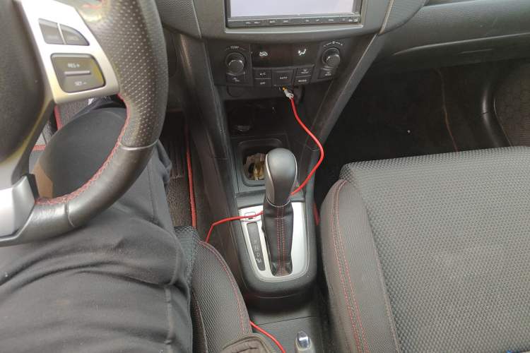 Used Suzuki Swift Sport 2014 1.6L CVT Two-Wheel Drive Luxury Edition Gear Lever