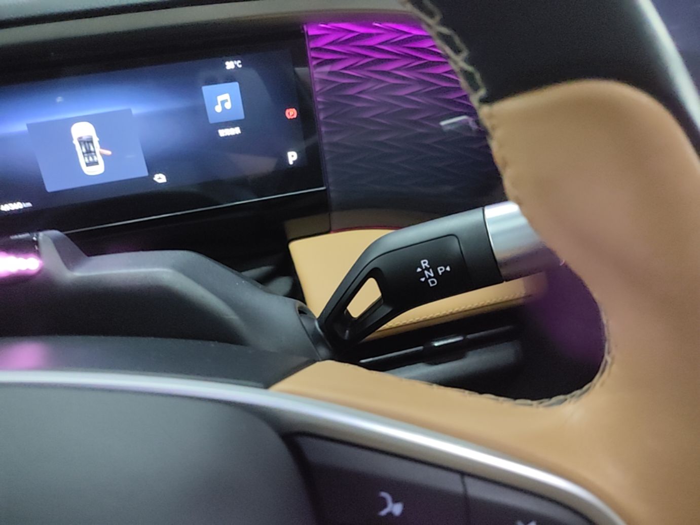 Geely Galaxy L7 2023 1.5T 115 km Starship — снимка 16