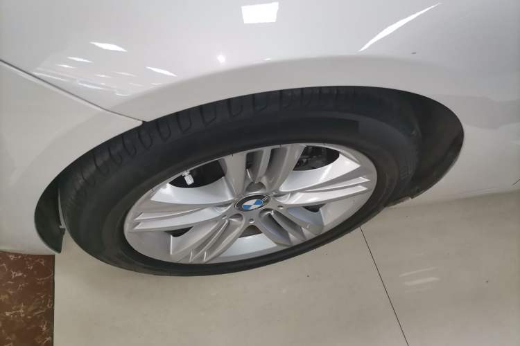 Used BMW 3 Series 2017 320Li Fashion Model
