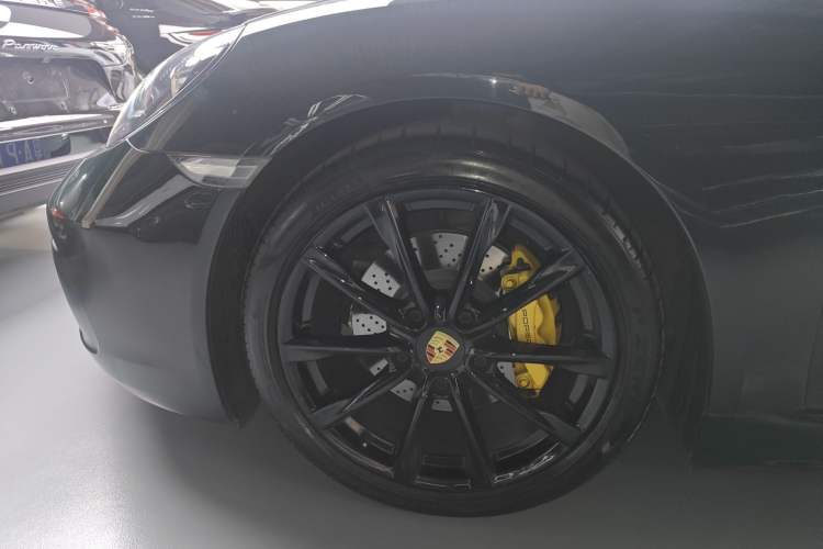 Used Porsche 718 2018 Cayman 2.0T