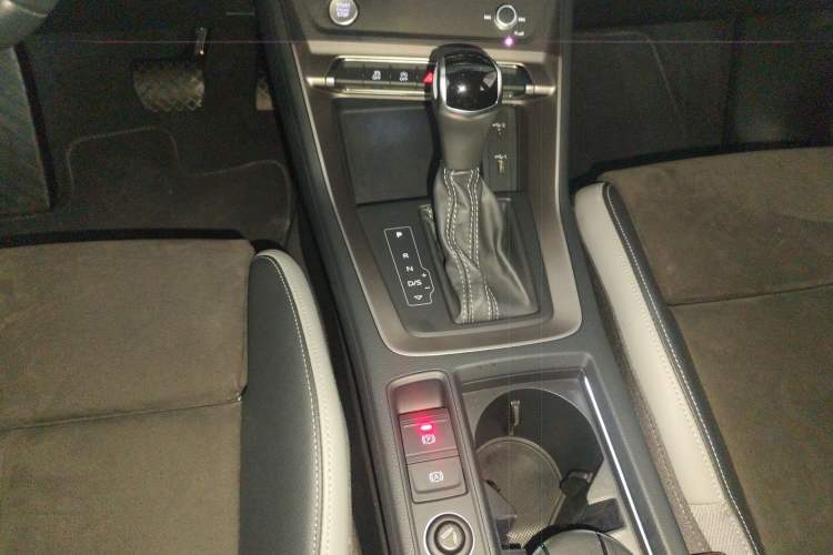 Used Audi Q3 2020 35 TFSI Fashion Dynamic Model