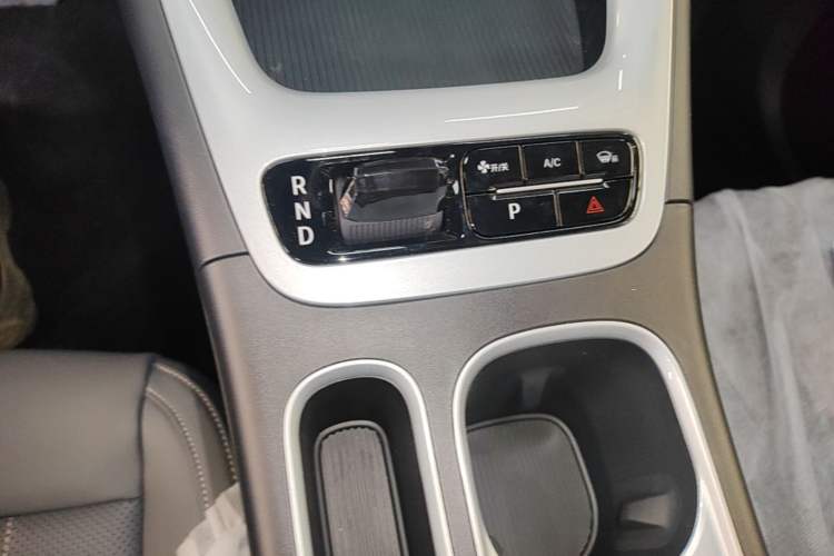 Used Geely Galaxy Geome 2026 Model 310km Youth Edition
