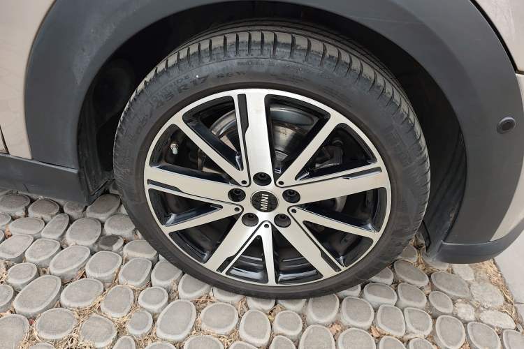 Used MINI 2023 1.5T COOPER Artist
