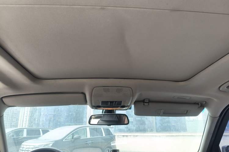 Used BMW X5 2013 xDrive35i Leading Model Headliner