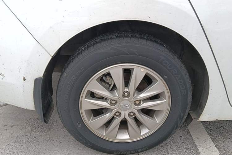 Used Hyundai Celesta 2018 1.6L Automatic GL Enjoyment Edition China VI compliant
