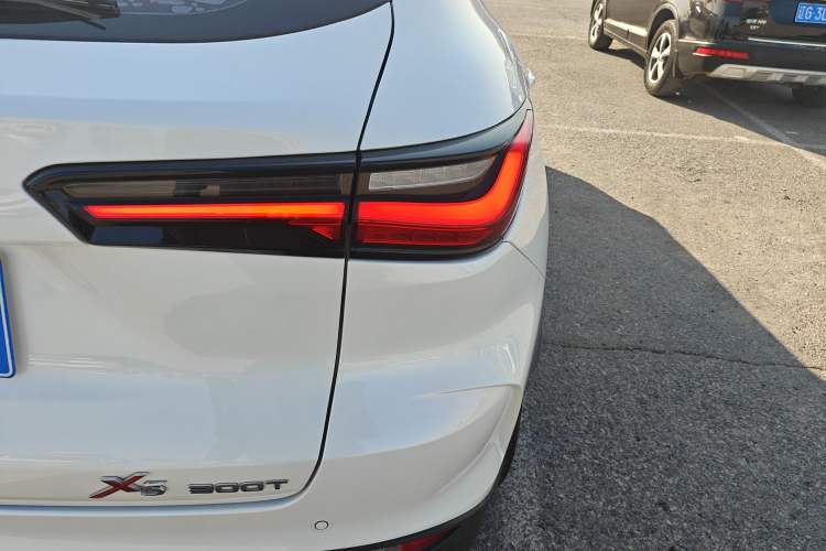 Used Oshan X5 2021 1.5T DCT Flagship Edition