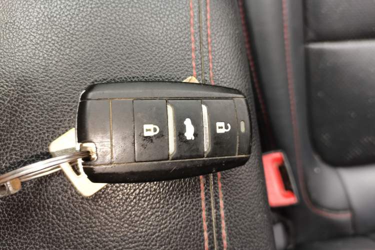 Used CHANGAN CS75 2017 Shangku Edition 1.5T Manual ZhiXiang Model
