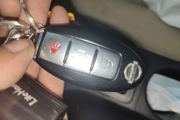 Used Nissan Qashqai 2015 2.0 XL Coolfire CVT 2WD
