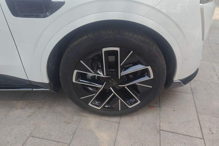 Used Avatr 11 2023 Harmony 90-degree Rear-wheel Drive Edition
