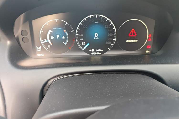 Used Jaguar XJ 2018 XJL 3.0 SC Two-Wheel-Drive Panoramic Business Edition
