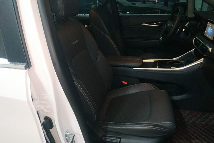 Used SAIC MAXUS G50 2023 PLUS 1.5T Happiness-Recommended Automatic Start Edition
