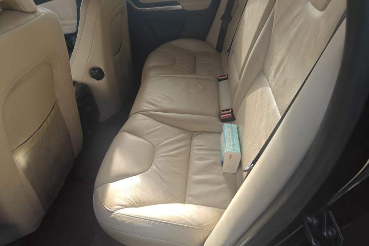 Used Volvo XC60 2013 T5 Zhiya Edition
