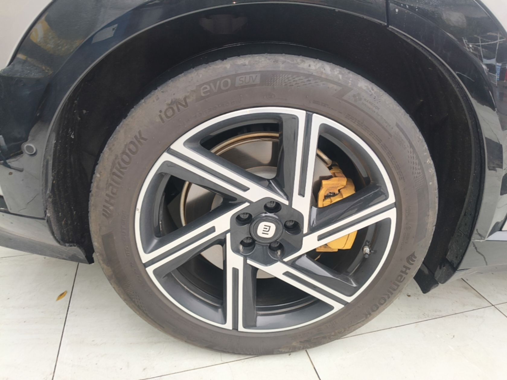 Xiaomi Auto YU7 2025 Ultra-Long Range All-Wheel Drive Pro Version — снимка 11