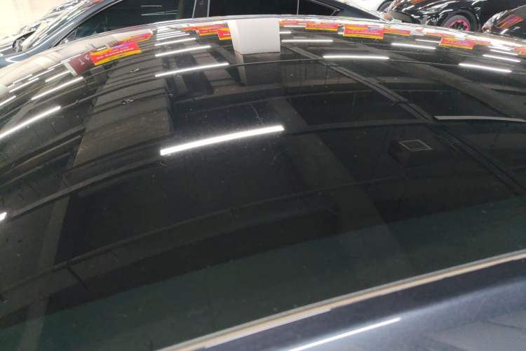 Used Tesla Model Y 2024 Long-Range All-Wheel-Drive Version
