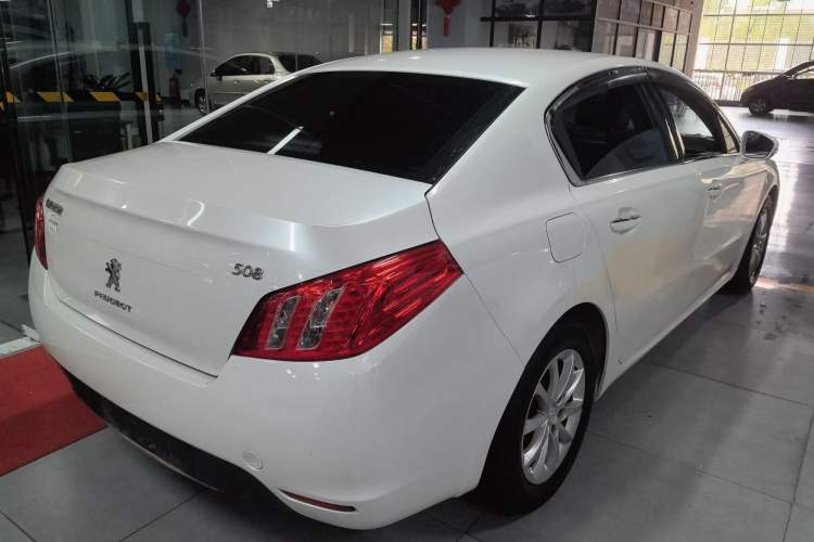 Used Peugeot 508 2013 2.0L 2nd Anniversary Edition with Automatic Sunroof – Classic Version